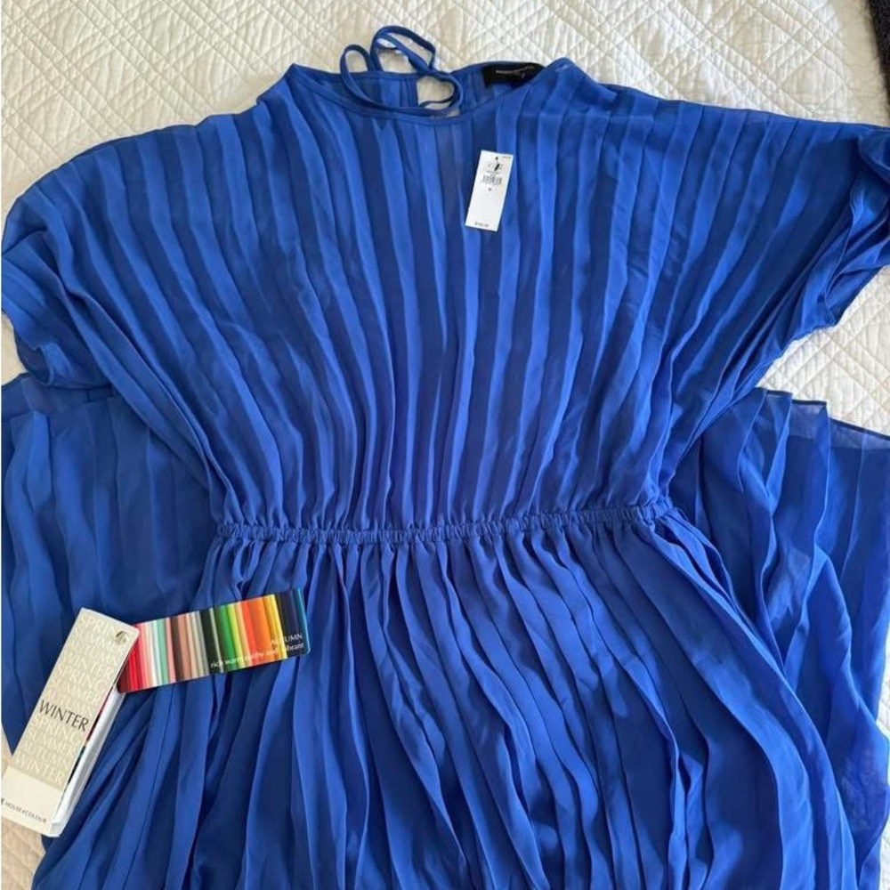 NWT Banana Republic Blue Pleated Tiered Midi Dress with Flutter Sleeve - Picture 2 of 2